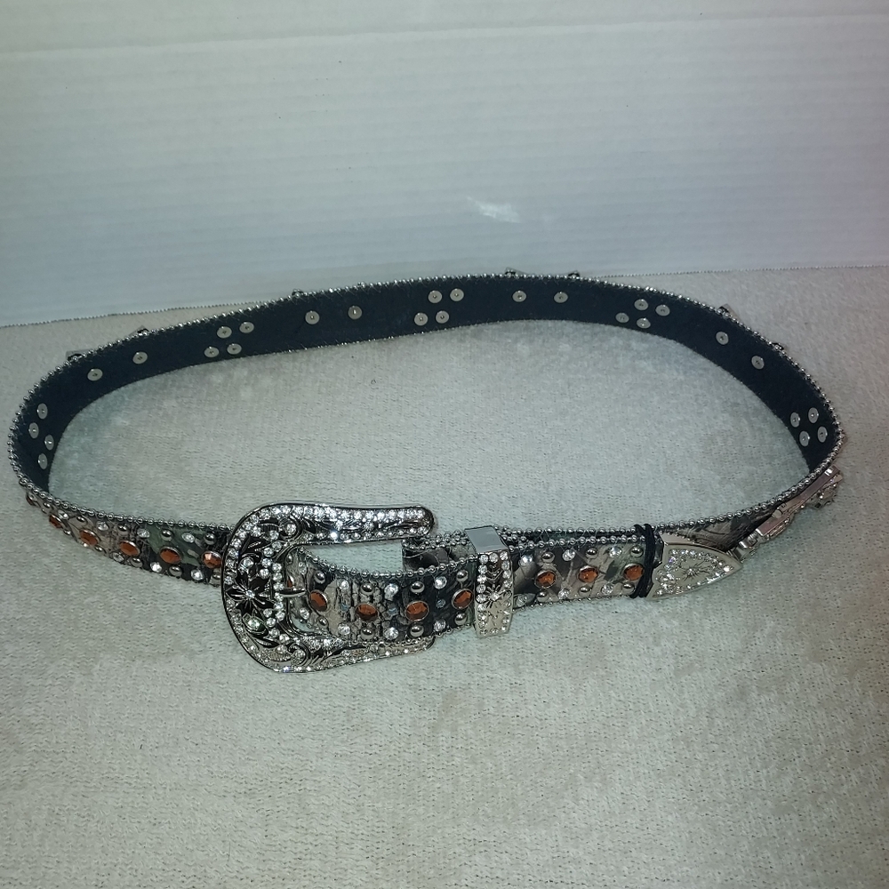 Western Blingy Leather Rhinestone camo womans belt  size L